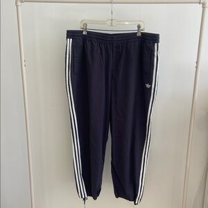 Adidas The Brand With 3 Stripes For Skateboarding 2XL Cotton Look and Feel!